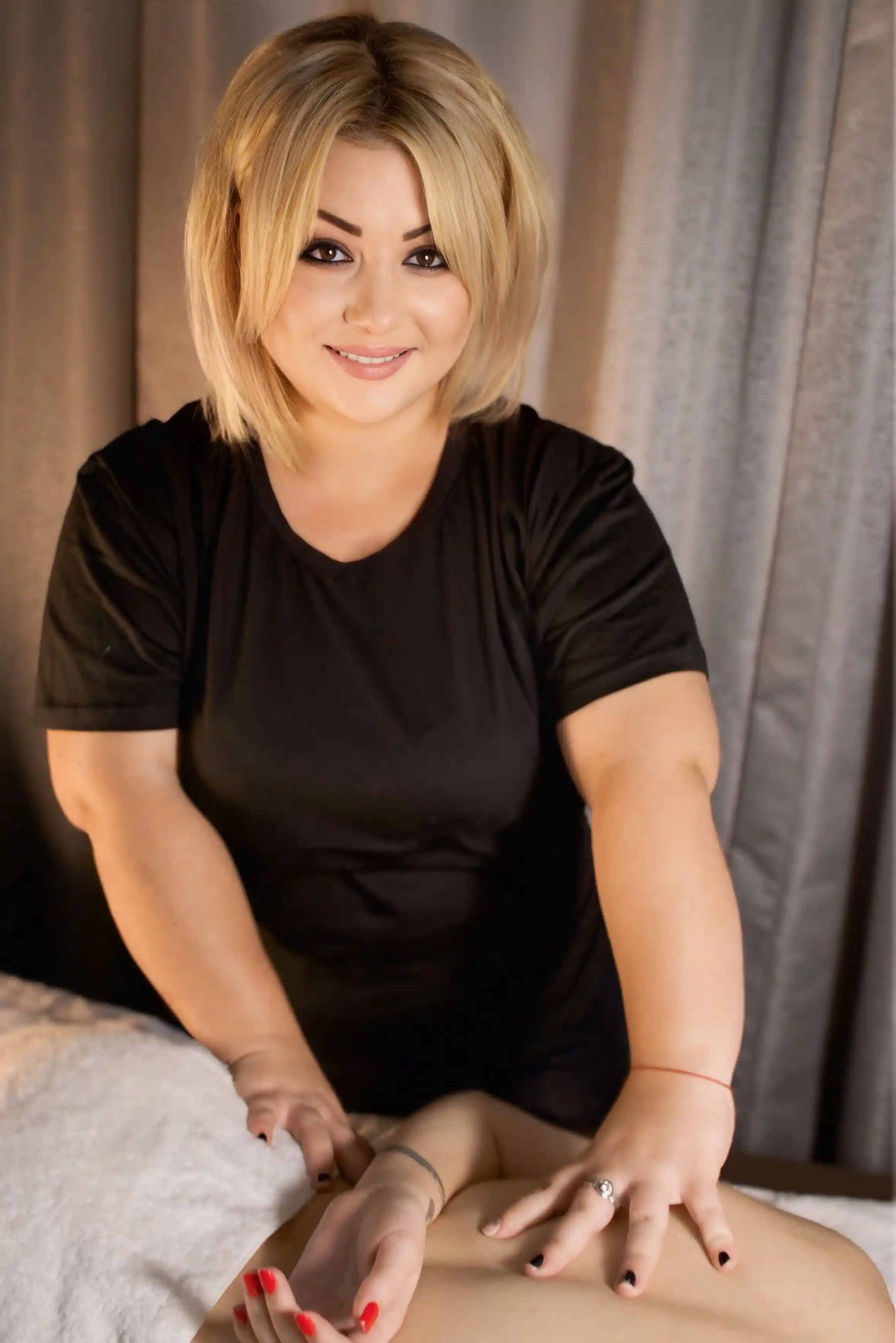 Rosana — Therapist